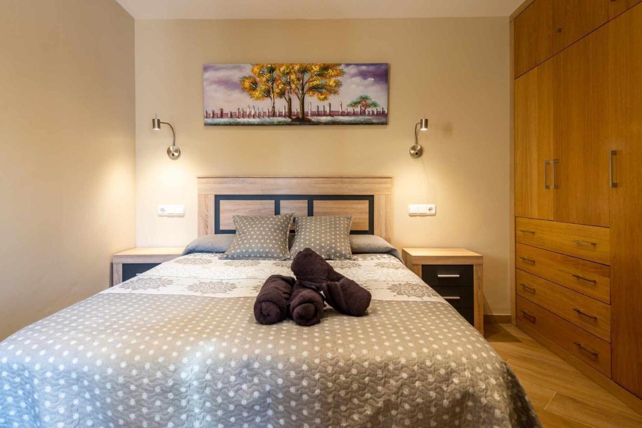 Apartamento Las Gondolas Playa Alojamientos Vistamar Альмуньєкар Екстер'єр фото